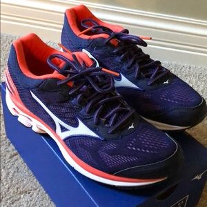 Mizuno Wave Rider 21 Tennis Shoes